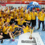 21.5.2015 Płock. Piłkarze ręczni Vive Tauronu Kielce po raz dwunasty w historii zdobyli tytuł mistrzów Polski. / Wojciech Habdas / Radio Kielce