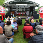 24.5.2015 Tokarnia. Koncert "Jawor – u źródeł kultury" w Tokarni. Na scenie Małe Bielinianki. / Wojciech Habdas / Radio Kielce