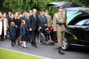 Uroczystości pogrzebowe Władysława Bartoszewskiego (4 maja 2015 r.) / Wojciech Habdas / Radio Kielce