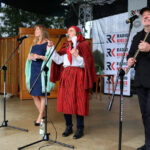 24.5.2015 Tokarnia. Koncert "Jawor – u źródeł kultury" w Tokarni. Genowefa Pigwa z Napierstkowa. / Wojciech Habdas / Radio Kielce