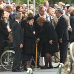 Uroczystości pogrzebowe Władysława Bartoszewskiego. Kondolencje Zofii Bartoszewskiej składają prezydent Bronisław Komorowski z żoną Anną (4 maja 2015 r.) / Wojciech Habdas / Radio Kielce