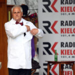 24.5.2015 Tokarnia. Koncert "Jawor – u źródeł kultury" w Tokarni. Pokaz mody retro "Z szafy prababci". / Wojciech Habdas / Radio Kielce