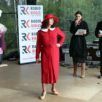 24.5.2015 Tokarnia. Koncert "Jawor – u źródeł kultury" w Tokarni. Pokaz mody retro "Z szafy prababci". / Wojciech Habdas / Radio Kielce