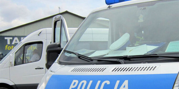 Świętokrzyscy policjanci prowadzą akcję, pod nazwą "BUS". / Robert Felczak / Radio Kielce