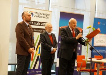 15.05.2015 Roman Ostrowski otrzymał Nagrodę im. Filipa Kallimacha / Andrzej Sykuła / Radio Kielce