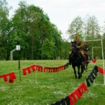 09.05.2015 Ruda Kościelna. Tablica poświęcona Marszałkowi Józefowi Piłsudskiemu. / Teresa Czajkowska / Radio Kielce