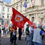 Muzyczne Podróże Przez Świat - Mediolan - Ratusz i protest / Stanisław Blinstrub / Radio Kielce