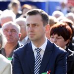 17.05.2015 Święto Ludowe w Chmielniku. Minister Pracy i Polityki Społecznej Władysław Kosiniak-Kamysz / Stanisław Blinstrub / Radio Kielce