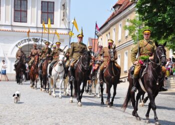 Ułani odwiedzili Sandomierz (13 czerwca 2015 r.) / Grażyna Szlęzak-Wójcik / Radio Kielce