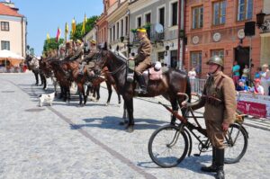 Ułani odwiedzili Sandomierz (13 czerwca 2015 r.) / Grażyna Szlęzak-Wójcik / Radio Kielce