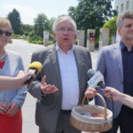 Konferencja PiS na placu Artystów w Kielcach / Kamil Król / Radio Kielce