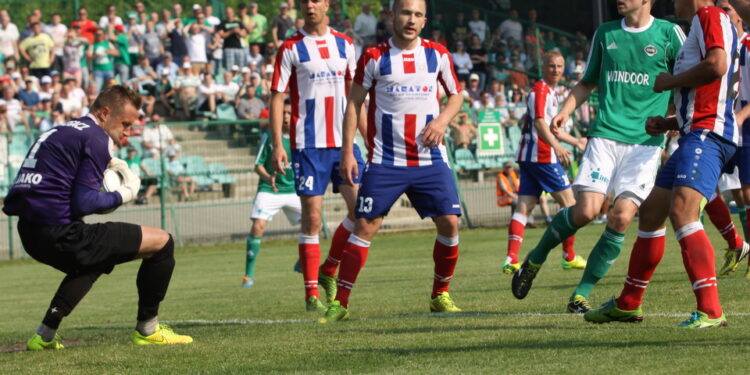 Pierwszy mecz barażowy o awans do II ligi: Radomiak Radom - Wisła Sandomierz / Kamil Król / Radio Kielce