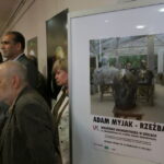 10.06.2015. "Adam Myjak Rzeźba" - wystawa w bibliotece uniwersyteckiej UJK / Kamil Król / Radio Kielce