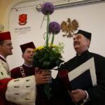 Uroczystość nadania tytułu Doktora Honoris Causa prof. Andrzejowi Markowskiemu przez Senat UJK w Kielcach / Kamil Król / Radio Kielce