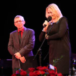 21.6.2015 Kielce. Finał plebiscytu "O Dziką Różę" w Teatrze im. S. Żeromskiego. Radio Kielce także przyznało swoją nagrodę. / Wojciech Habdas / Radio Kielce