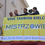 2.6.2015 Kielce. Feta na Rynku - Vive Tauron Kielce po Final4. / Wojciech Habdas / Radio Kielce