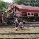 25.6.2015 Zagnańsk. W nocy w Zagnańsk wykoleił się podciąg towarowy. / Wojciech Habdas / Radio Kielce