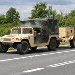 25.6.2015 Miedziana Góra. Kolumna amerykańskiej armii w świętokrzyskiem / Wojciech Habdas / Radio Kielce