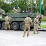 25.6.2015 Miedziana Góra. Kolumna amerykańskiej armii w świętokrzyskiem / Wojciech Habdas / Radio Kielce