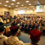 3.6.2015 Kielce. Jubileusz 50-lecia Politechniki Świętokrzyskiej. Uroczyste posiedzenie senatu uczelni połączone z przekazaniem przez władze Kielc nowego sztandaru Politechniki Świętokrzyskiej / Wojciech Habdas / Radio Kielce