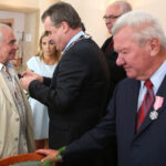 9.6.2015 Kielce. 23 pary małżeńskie z Kielc, które w tym roku obchodzą 50 rocznicę ślubu, spotkały się dziś w ratuszu. / Wojciech Habdas / Radio Kielce