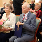 9.6.2015 Kielce. 23 pary małżeńskie z Kielc, które w tym roku obchodzą 50 rocznicę ślubu, spotkały się dziś w ratuszu. / Wojciech Habdas / Radio Kielce