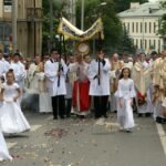 04.06.2015 Kielce. Procesja Bożego Ciała przeszła ulicami Kielc. / Stanisław Blinstrub / Radio Kielce
