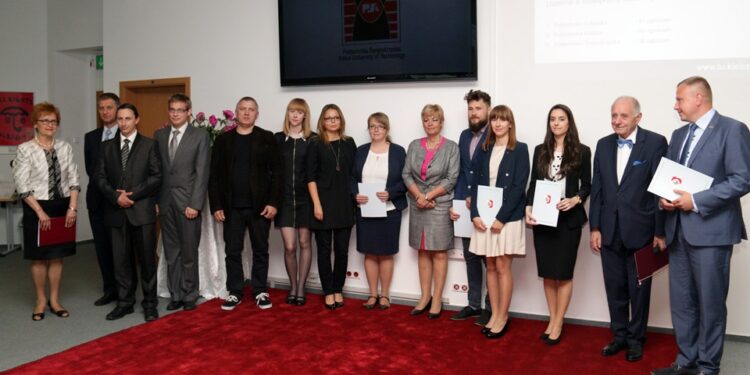 18.06.2015. Warszawa. Student Wynalazca rozstrzygnięcie konkursu. Laureaci konkursu / Kamil Dziewit / Politechnika Świętokrzyska