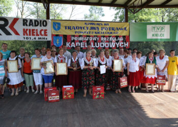 VIIII Konkurs na Najlepszą Potrawę Regionu Kieleckiego (5 lipca 2015 r.) / Piotr Michalski / Radio Kielce