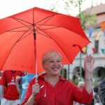 23.07.2015 Kielce. Rynek. DJ Wika bawiła starszych i młodszych / Stanisław Blinstrub / Radio Kielce