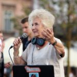 23.07.2015 Kielce. Rynek. DJ Wika bawiła starszych i młodszych / Stanisław Blinstrub / Radio Kielce