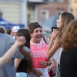 23.07.2015 Kielce. Rynek. DJ Wika bawiła starszych i młodszych / Stanisław Blinstrub / Radio Kielce