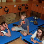 7.7.2015 Krasocin. WorkCamp wolontariuszy z różnych państw świata, którzy prowadzą zajęcia z uczniami SP z Krasocina. / Monika Dąbrowska / mat. organizatora