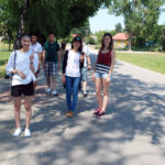 7.7.2015 Krasocin. WorkCamp wolontariuszy z różnych państw świata, którzy prowadzą zajęcia z uczniami SP z Krasocina. / Monika Dąbrowska / mat. organizatora