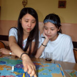 7.7.2015 Krasocin. WorkCamp wolontariuszy z różnych państw świata, którzy prowadzą zajęcia z uczniami SP z Krasocina. / Monika Dąbrowska / mat. organizatora