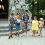 7.7.2015 Krasocin. WorkCamp wolontariuszy z różnych państw świata, którzy prowadzą zajęcia z uczniami SP z Krasocina. / Monika Dąbrowska / mat. organizatora