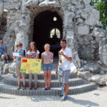 7.7.2015 Krasocin. WorkCamp wolontariuszy z różnych państw świata, którzy prowadzą zajęcia z uczniami SP z Krasocina. / Monika Dąbrowska / mat. organizatora