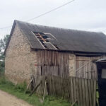 20.7.2015 Obice. Skutki gwałtownych burz z silnym wiatrem i opadami gradu w okolicach Obic. / Paweł Klepka / Radio Kielce