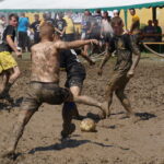 05.07.2015. Puchar Polski w piłce nożnej błotnej w Błotnowoli / Kamil Król / Radio Kielce