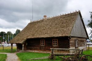 30.07.2015 Green Velo. Warmińsko-Mazurskie. Skansen przy Muzeum Sztuki Ludowej w Węgorzewie / Krzysztof Żołądek / Radio Kielce