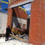 31.07.2015. Zawalony budynek myjni w Jędrzejowie / Ewa Pociejowska-Gawęda / Radio Kielce