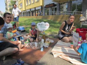 19.07.2015 Kielce. Śniadanie na bruku / Robert Felczak / Radio Kielce