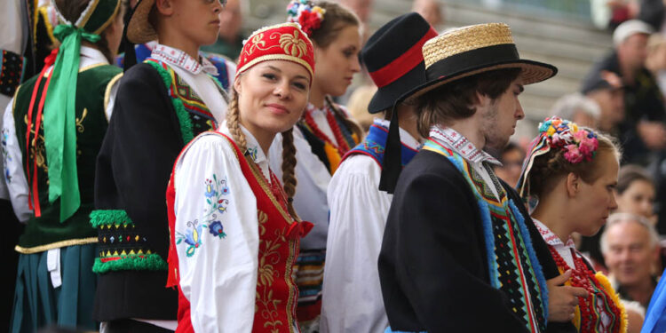 51. festiwal miłośników kultury ludowej Europeada w Kielcach - oficjalnie otwarty. / Wojciech Habdas / Radio Kielce