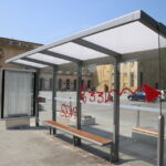 06.07.2015. Zdewastowany przystanek MPK przy WDK w Kielcach / Kamil Król / Radio Kielce