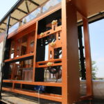 06.07.2015. Do Energetycznego Centrum Nauki przywieziono sprzęt / Kamil Król / Radio Kielce