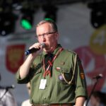 19.07.2015 Festiwal Harcerski. Koncert międzypokoleniowy na Rynku. / Stanisław Blinstrub / Radio Kielce