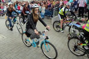 10.7.2015 Kielce. Na Kadzielni powstaje spot promujący Trasy rowerowe w Polsce Wschodniej Green Velo / Wojciech Habdas / Radio Kielce