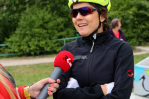 10.7.2015 Kielce. Na Kadzielni powstaje spot promujący Trasy rowerowe w Polsce Wschodniej Green Velo. Joanna Jabłczyńska / Wojciech Habdas / Radio Kielce