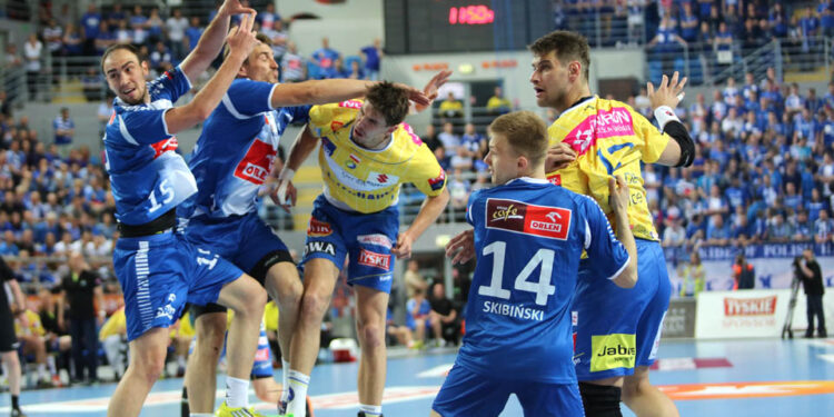 21.5.2015 Płock. Finał PGNiG Superligi. Vive Tauron Kielce kontra Orlen Wisła Płock / Wojciech Habdas / Radio Kielce