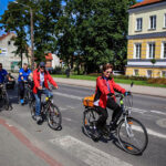 29.7.2015 Lidzbark Warmiński. Z lokalną grupą rowerzystów wybraliśmy się na wycieczkę fragmentem szlaku Green Velo prowadzącym do Stoczka Klasztornego. / Wojciech Habdas / Radio Kielce